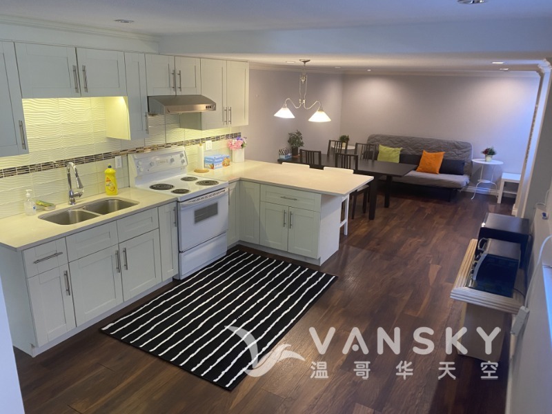 250627095643_Kitchen  Family Room 2.jpg